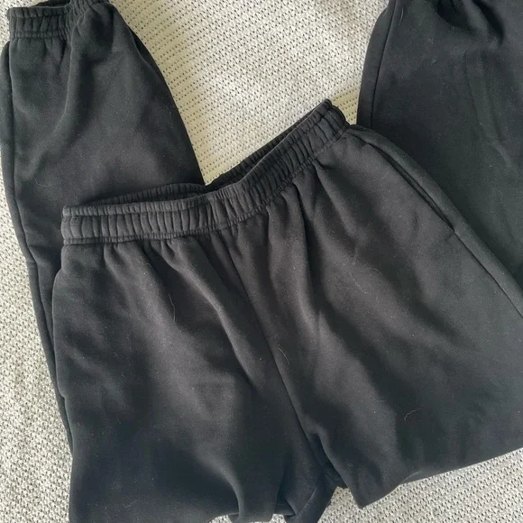 Dynamite Joggers - Picture 2 of 4